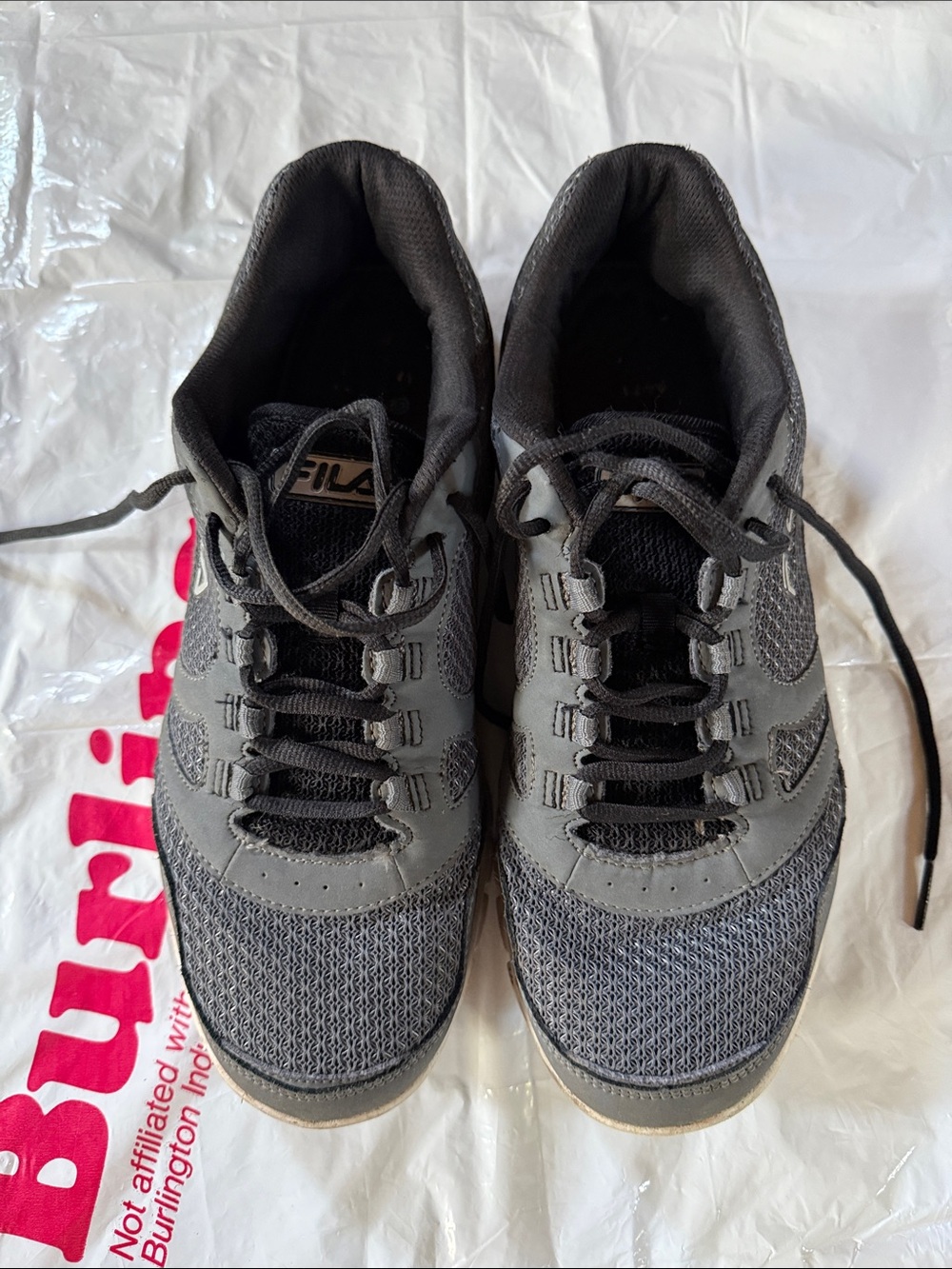 FILA Men's Black and Gray Mesh Running Sneakers
